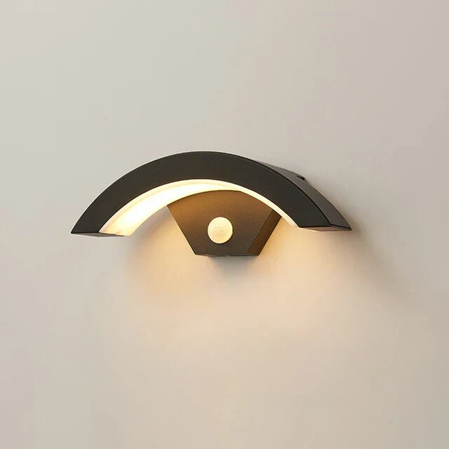 Carvallo - Intelligent Sensor Light for Outdoor Security