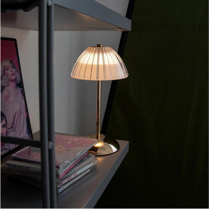 Lustre Luxe