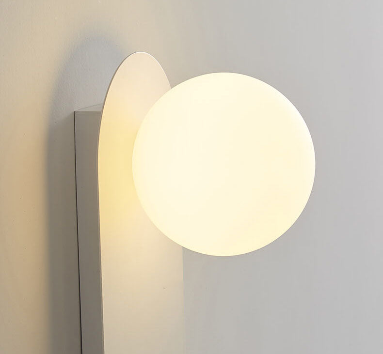Vägglampa Modern Glasglob Metall Design