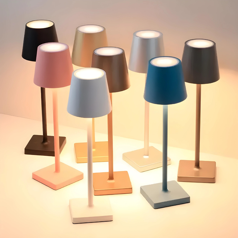 Uppladdningsbar bordslampa