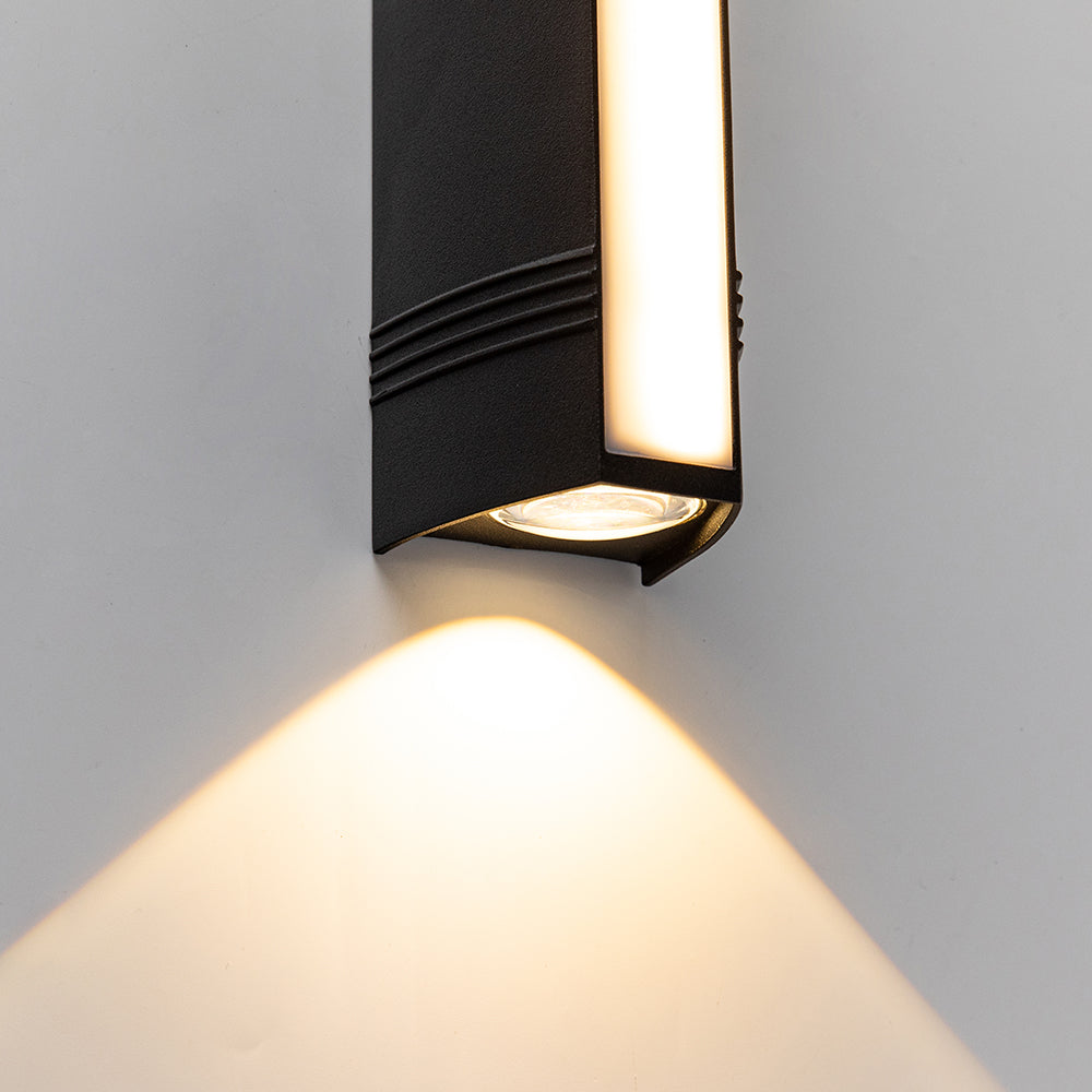 LED Utomhusvägglampa | 6.1–23.6 x 2.7 in | Snygg lång tubdesign | IP54 Klassad vattentät armatur | Brick by Brick