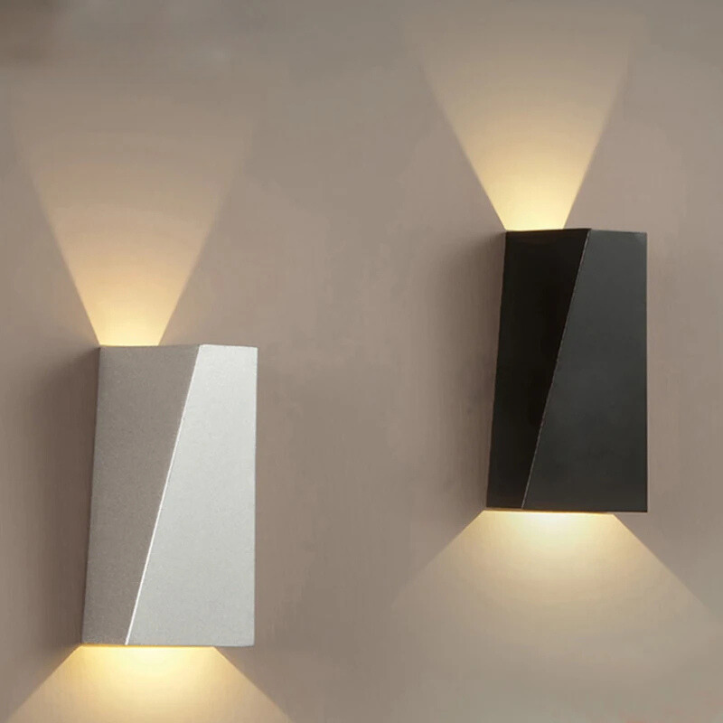 DualGlow - Modern LED Vägglampa för Sovrum &amp; Hall