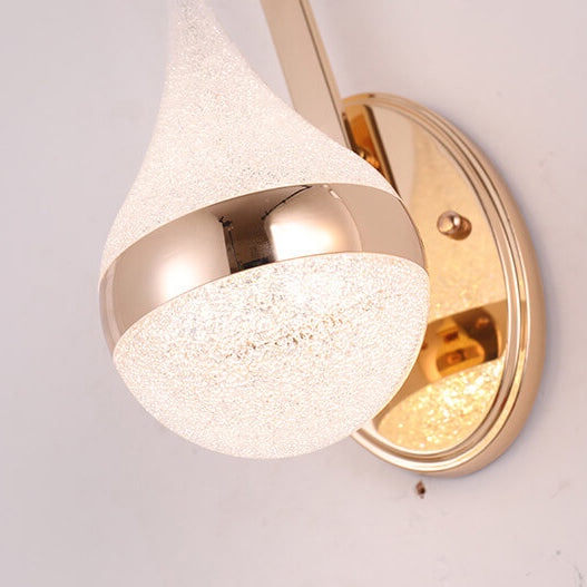 Minimalistisk droppformad LED-vägglampa med 1 ljus
