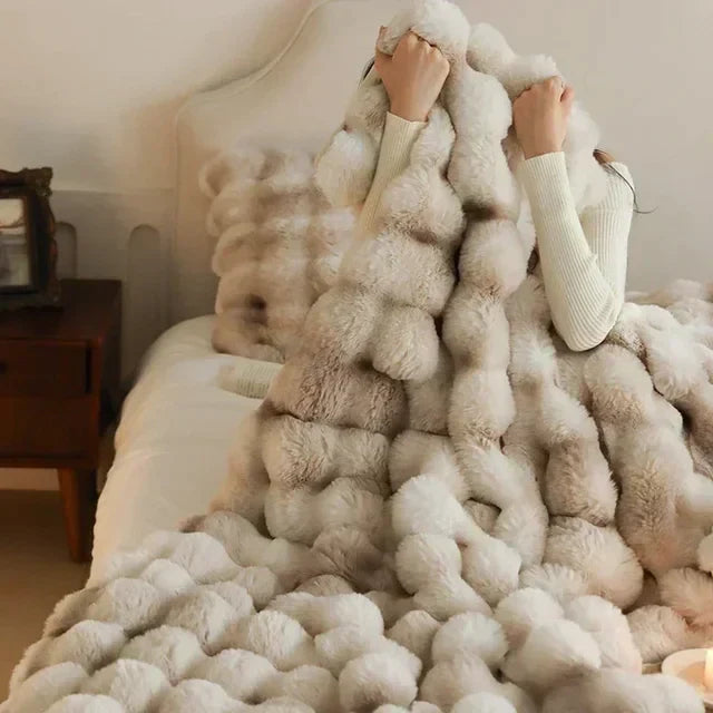 Kuchelige Konstfleece-Koschdecke