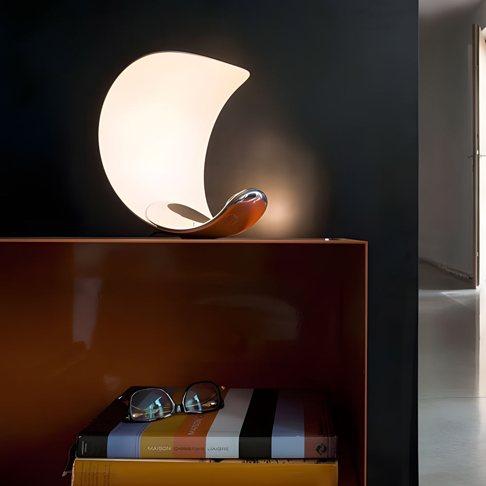 LumiMoon - Månformad LED Bordslampa med Touch Dimmer