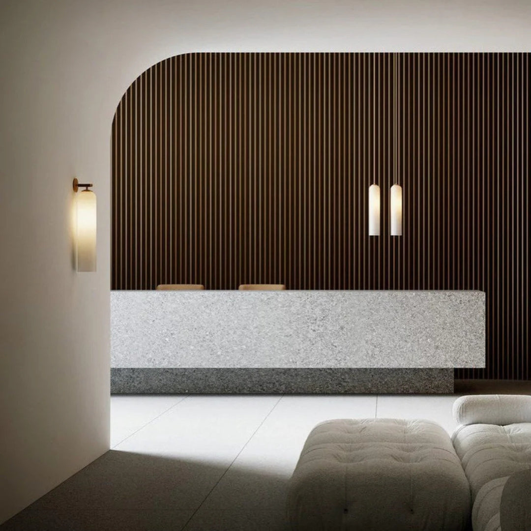 Carvallo – Vägglampa med flytande form och mjukt omgivande ljus för lugna miljöer
