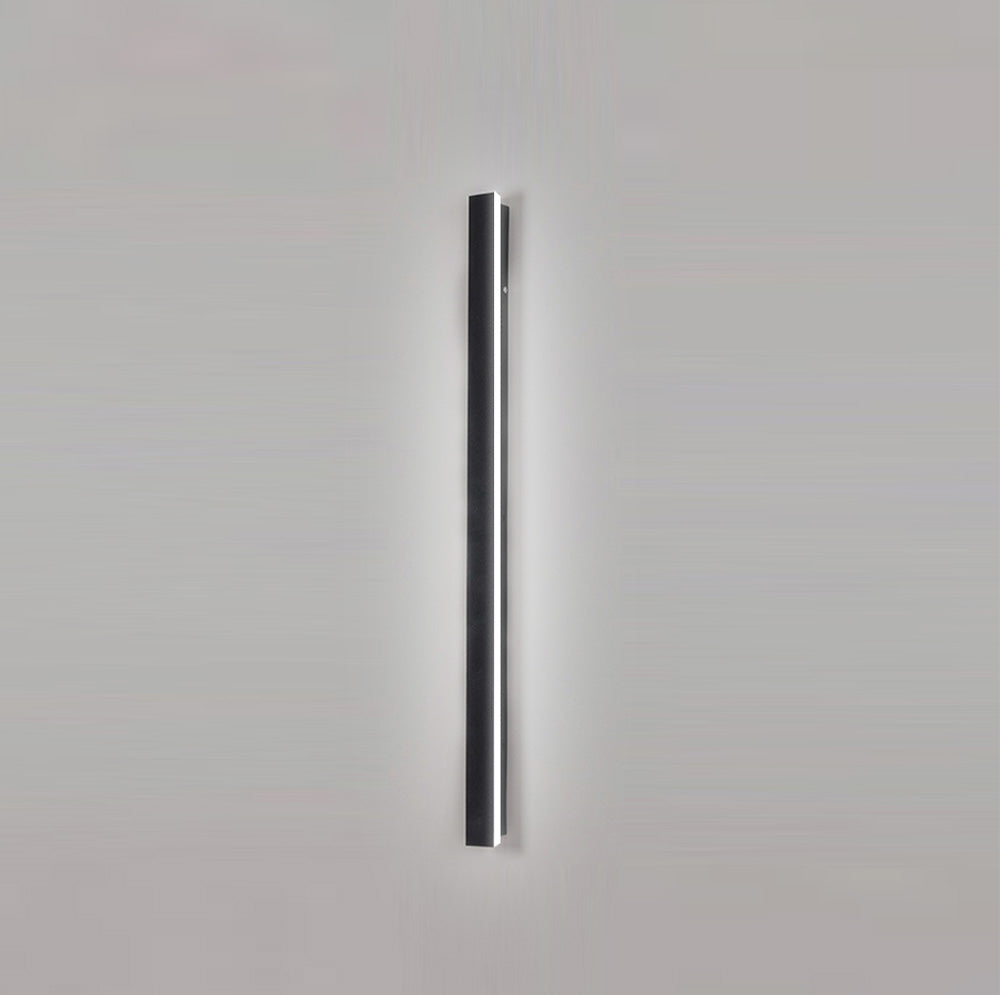 Industriell utomhus LED-vägglampa | 11,8–47,2 x 2 tum | Svart akryl lång armatur | IP65 vattentät utomhusbelysning | Brick by Brick