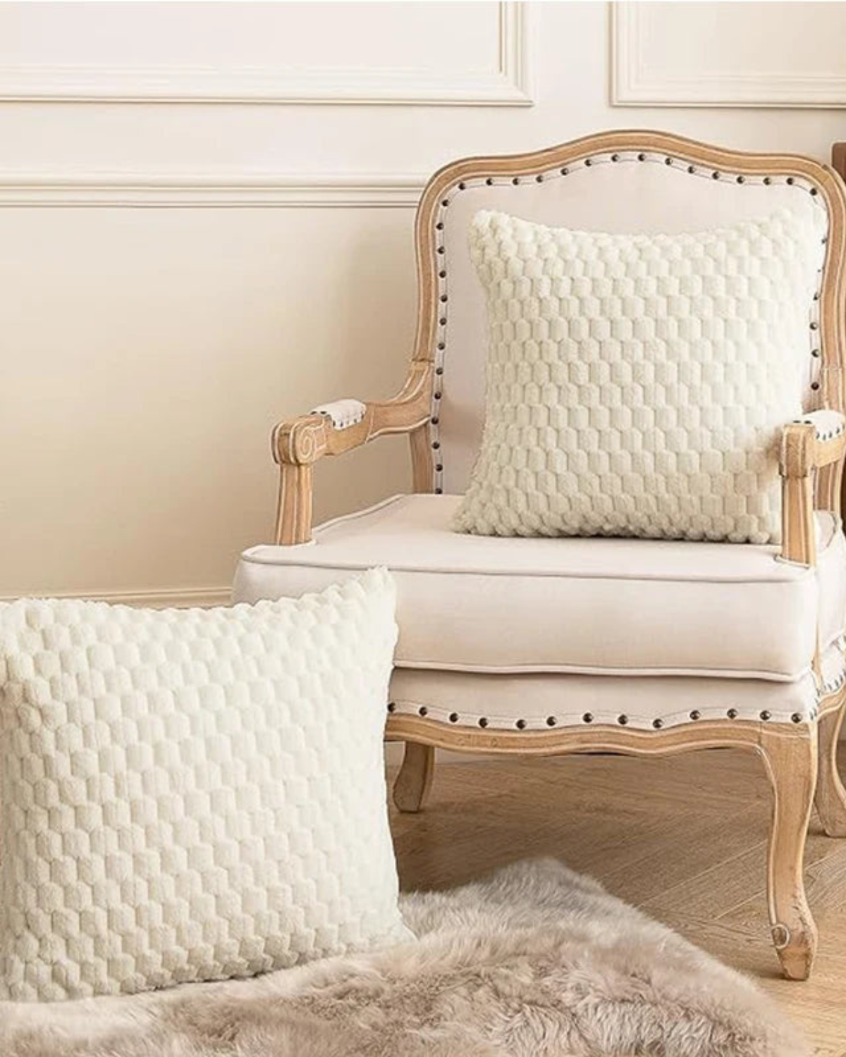 Carvallo – Lyxig Dekorativ Kudde med Lummig Textur för en Raffinerad Interiör