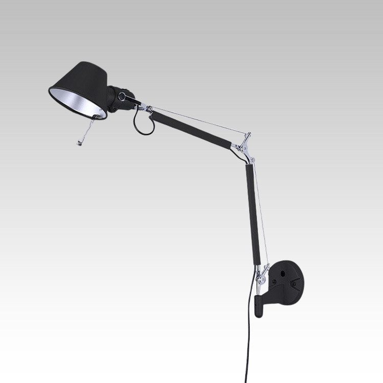 Silverfärgad Industriell Bordslampa - Teleskopisk Design