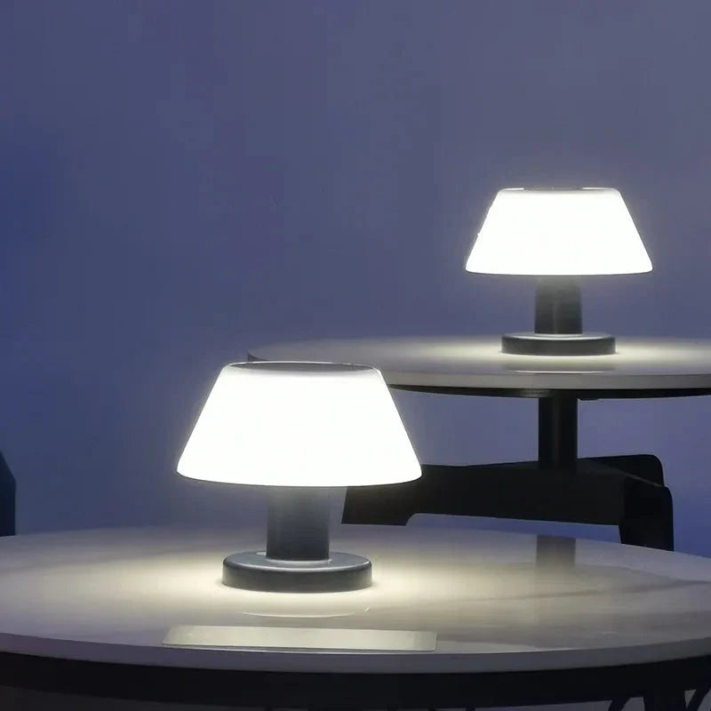 Trådlös LED-bordslampa med batteri