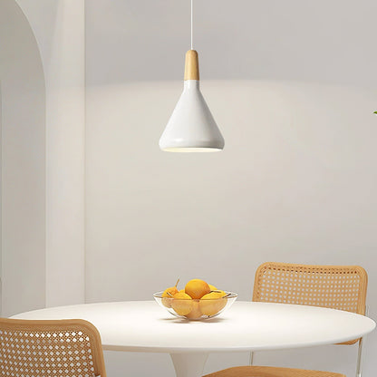 Nordisk Macaron Pendant Light | Trä Accent | Minimalistisk Charm | D7.09&quot;-15.35&quot; | Brick by Brick