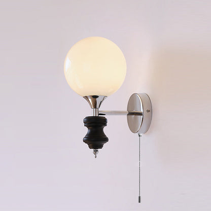 Fransk Medeltida Vintage Bauhaus Vägglampa