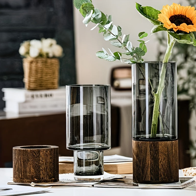 Lyxig glasvas med träbas - Elegant och modern