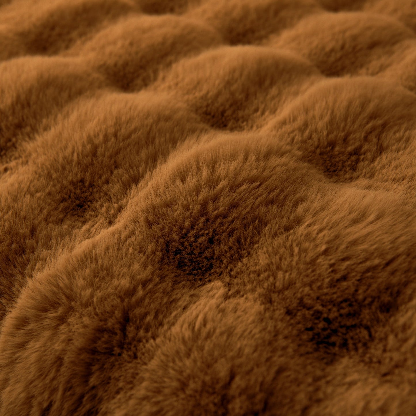 Luxe Ripple Faux Fur Sofföverdrag - Modernt, Stilrent & Hållbart Soffaskydd