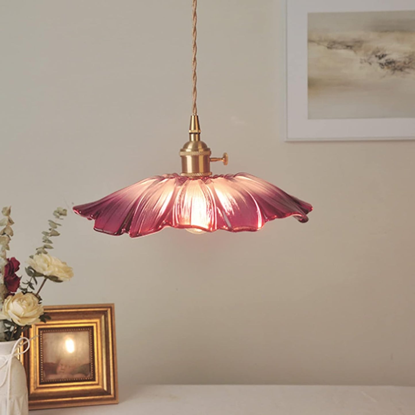Vintage Floral Glass Pendant Light | Retro Elegance | Warm Glow | Justerbar Hängande | Brick by Brick