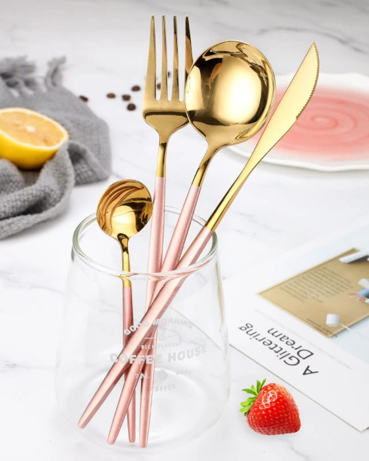 Carvallo Lumine – Lyxigt Bestickset med Guldaccenter och Matt Svarta Handtag