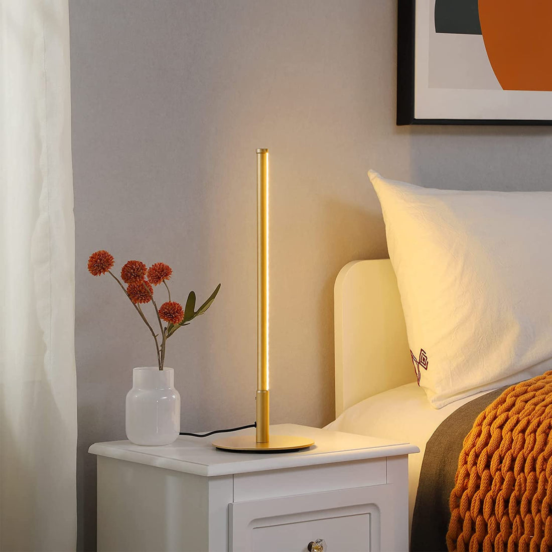 Guld Bordslykta med Minimalistisk Design