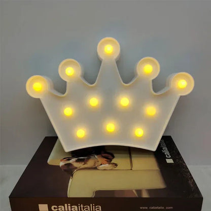 RoyalGlow - LED Krona Nattlampa för Barnrum – Varmt Ljus, Trådlös och Stämningsfull
