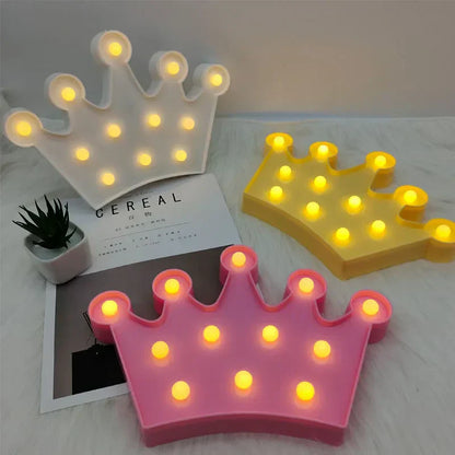 RoyalGlow - LED Krona Nattlampa för Barnrum – Varmt Ljus, Trådlös och Stämningsfull