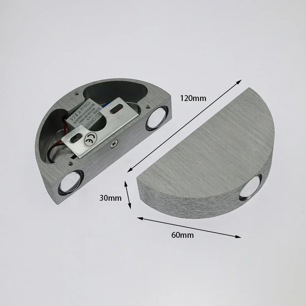 SereneLight - Minimalistisk LED Vägglampa för Inomhusbruk