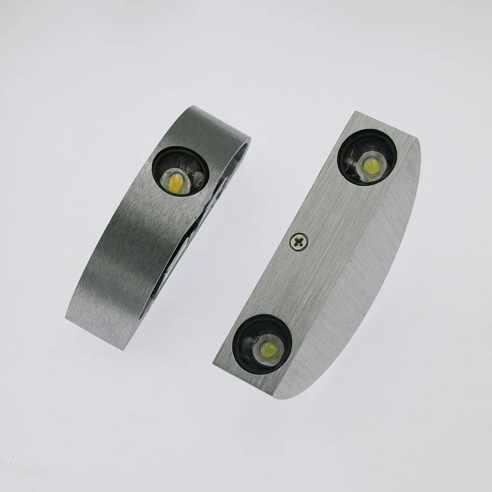 SereneLight - Minimalistisk LED Vägglampa för Inomhusbruk