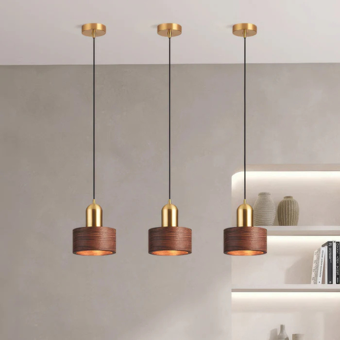 Arca Design-hänglampa med gulddetalj – Modern hänglampa för matrum och vardagsrum