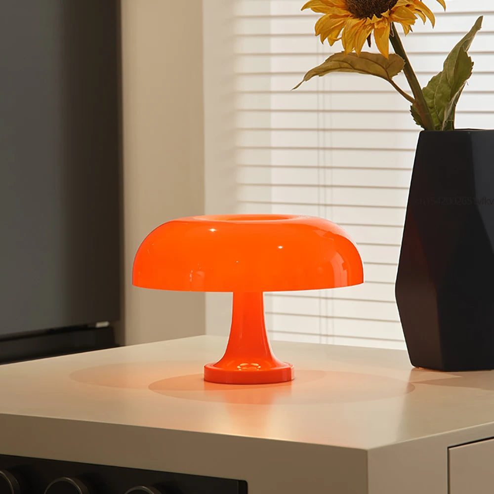 Orange Mushroom Lamp | Tidlös Dekor