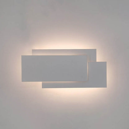Minimalistisk fyrkantig, staplad LED-vägglampa i aluminium