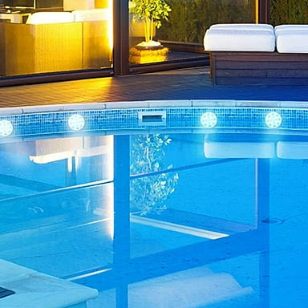 RoyaleGlow Färgglada Nedsänkbara LED Poolfestljus
