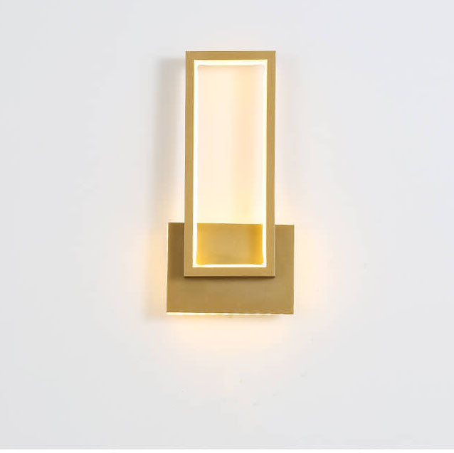 Modern minimalistisk LED-vägglampa i gyllene rektangulär form