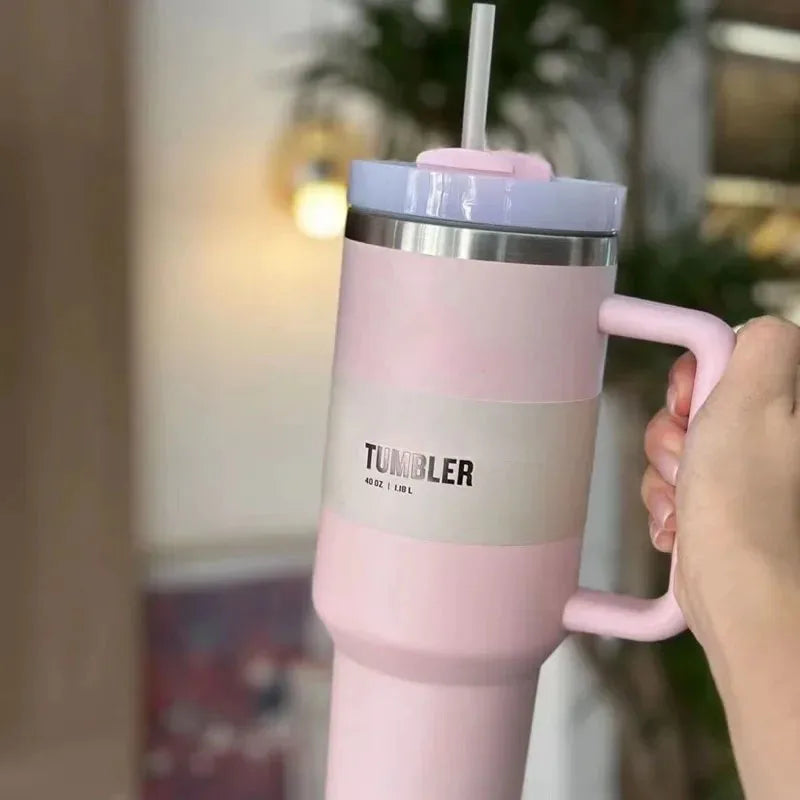 Isolerad rostfri resebägare – 40oz Stora bägaren med handtag, läcksäker lock &amp; sugrör