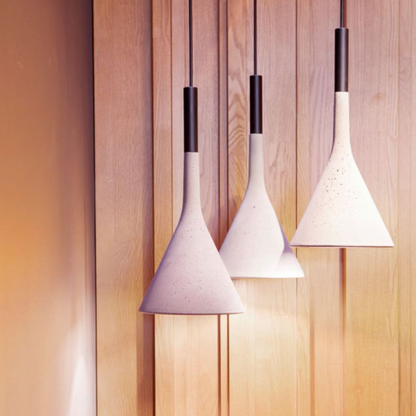 NordicCone - Skandinavisk hänglampa med minimalistisk design