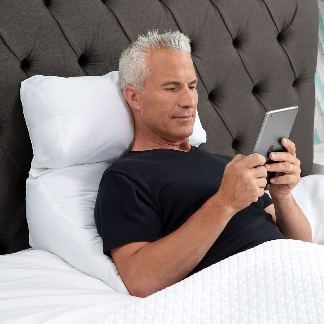 10-i-1 Flip Pillow