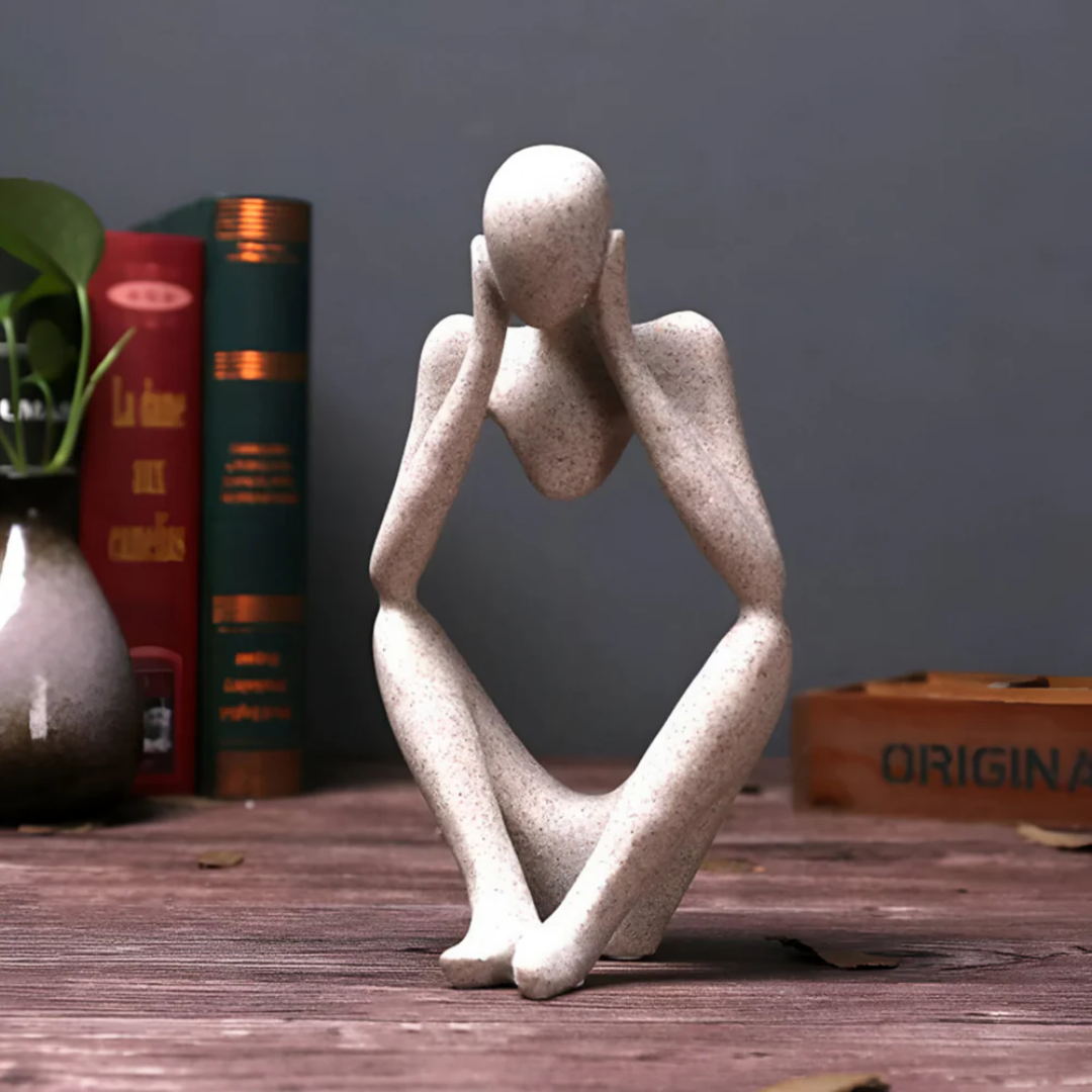 Elarin | Abstrakt skulptur av en eftertänksam människa