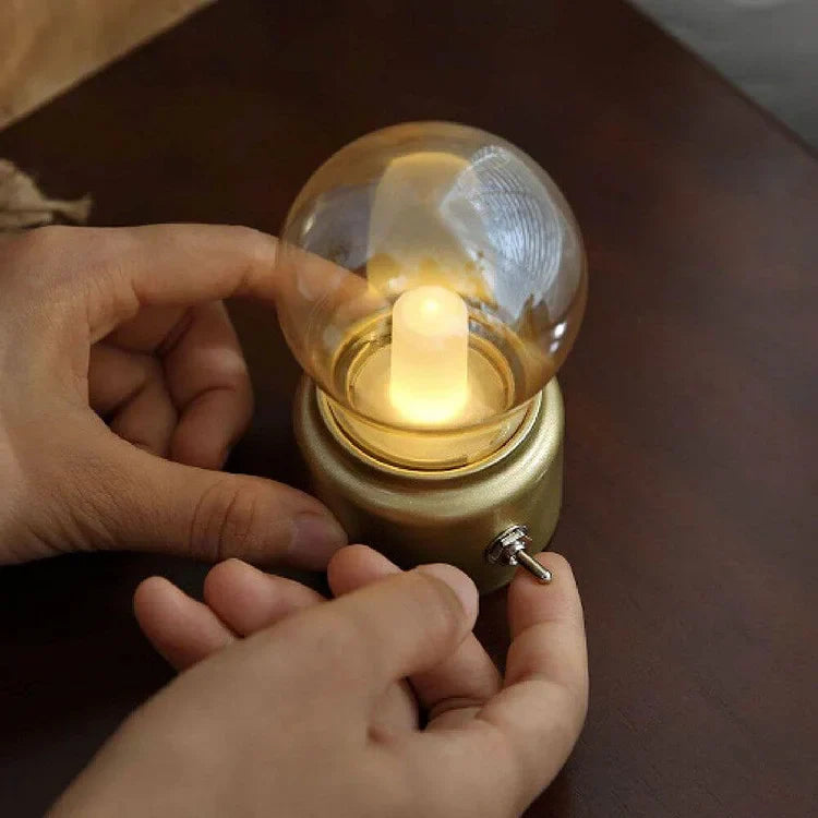 RetroGlow - Bärbar LED nattlampa med uppladdningsbart batteri