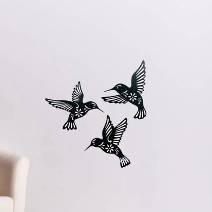 NatureFlare - Elegant metal Kolibri wall art for timeless home decor