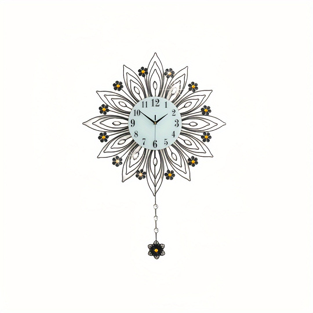 GoldenBloom - Lyxig Väggklocka med Eleganta Blomdetaljer