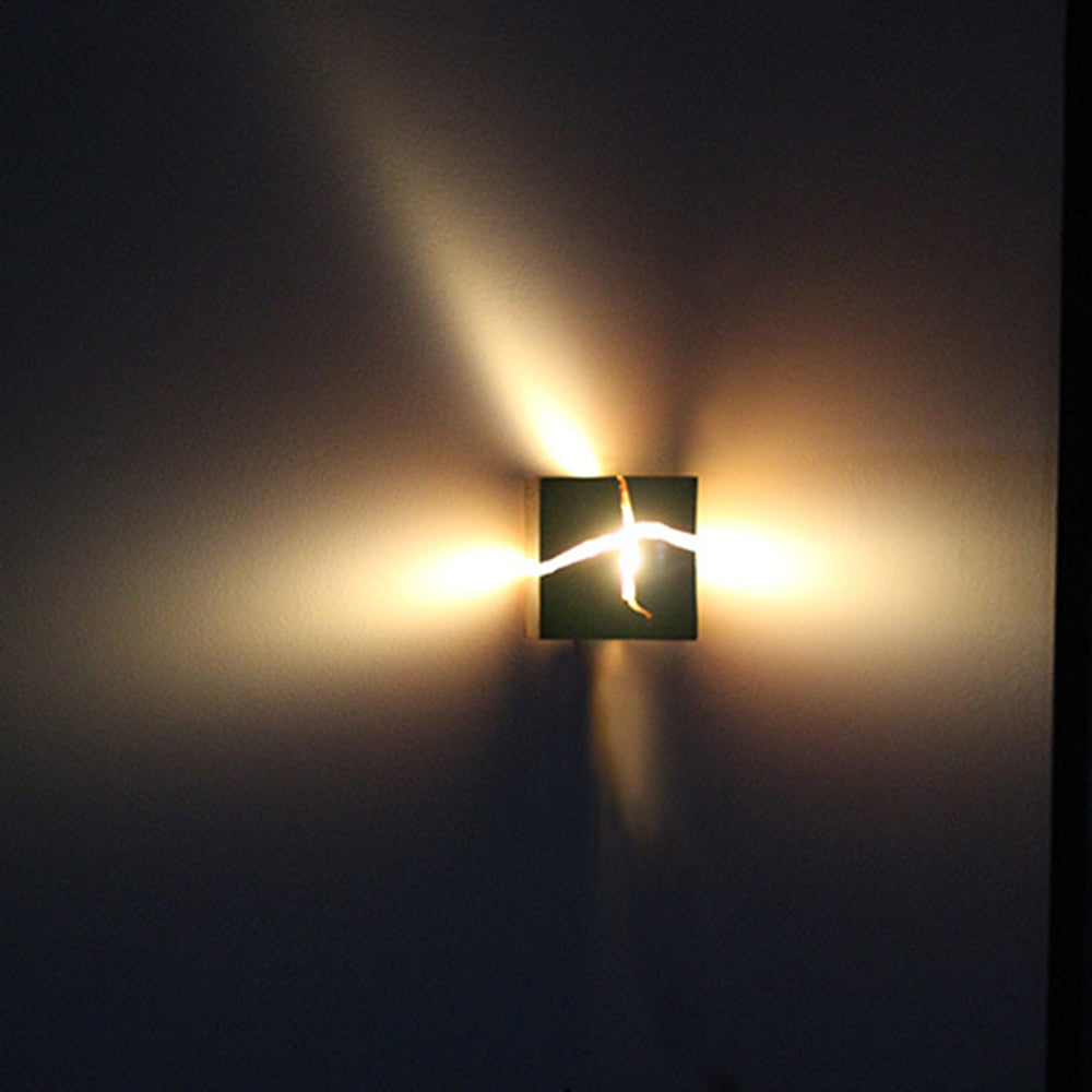 Kreativ Sprucken Gång Vägglampa