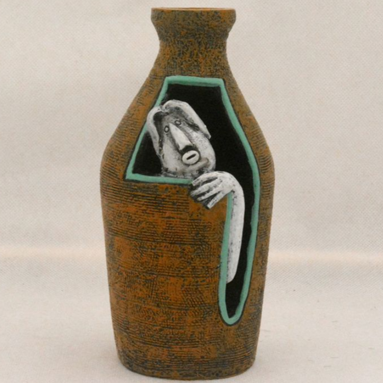 Carvallo - Djärv 3D-skulpterad ansiktsvas för enastående bostadsstyling