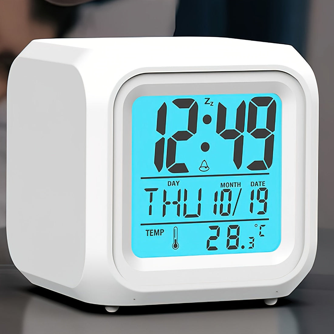 LED Digital Väckarklocka med Temperaturskärm – Tyst och Luminös för Varje Rum