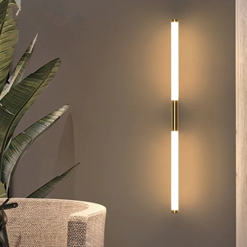 Leigh Enkel Modern Linjär LED Vägglampa Vit-Guld Sovrum Metall