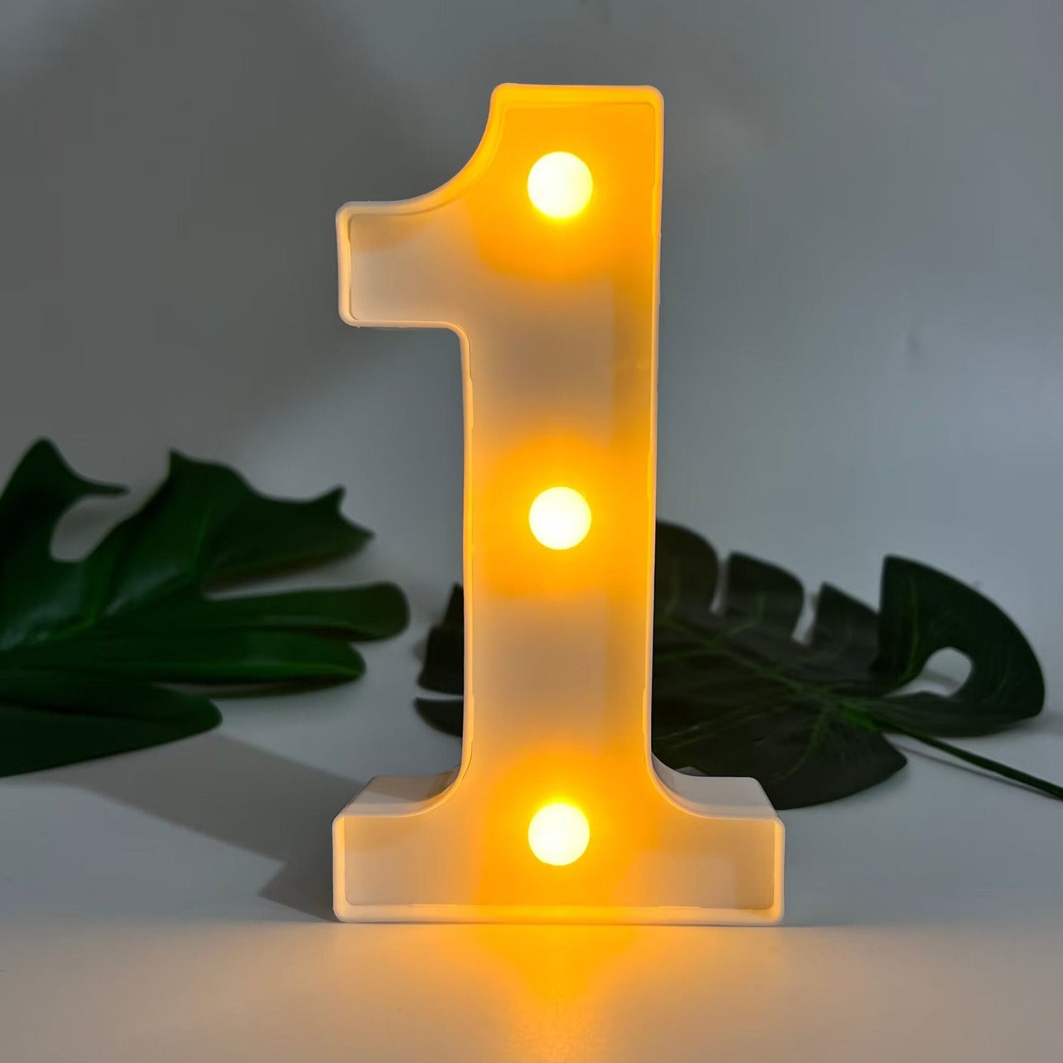 AlphaGlow - LED Dekorativ Bokstavslampa med Batteridrift