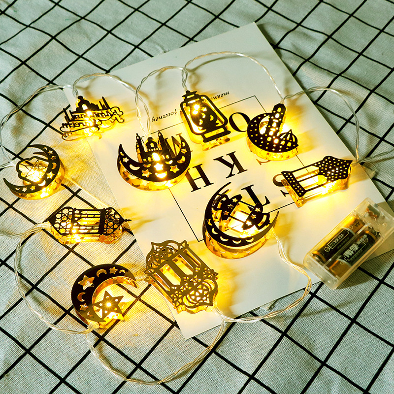 Färgglada LED-ljusslingor – Dekorativa ljus med måne- och lyktteman för hem och trädgård