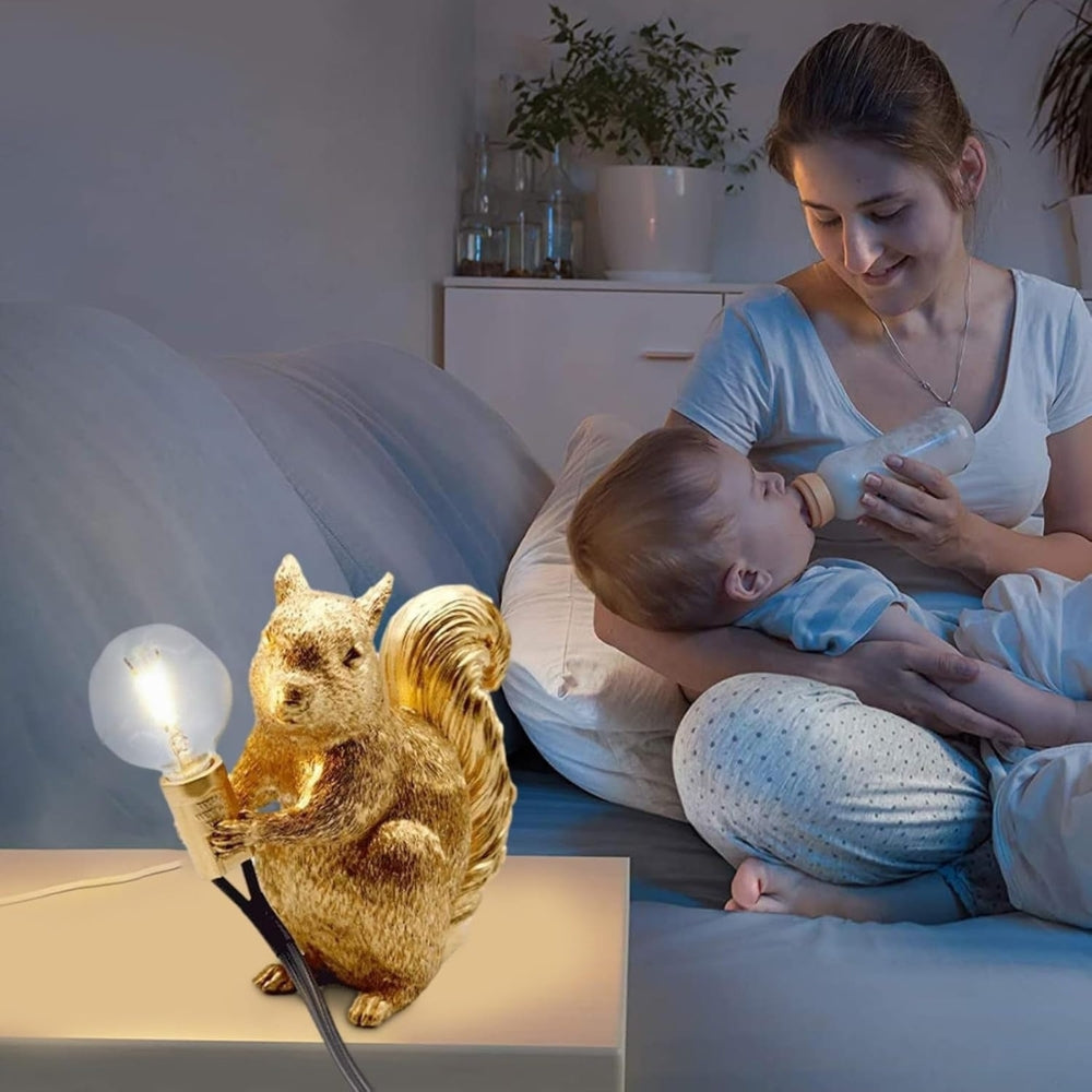 NuttyLume - Söt ekorre-ljusskulptur med LED-lampa och varm, mysig glöd