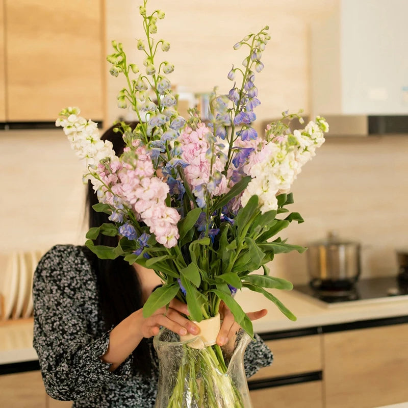 PetalPerfect - Transformativa hållare för vackra blomsterarrangemang