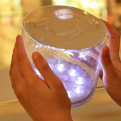 Solcellsdriven Fällbar Trädgårdslampa – Bärbar LED Utomhusbelysning för Trädgård och Gård