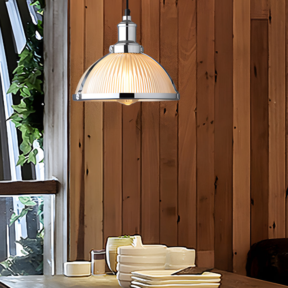 VintageStripe - Retro Kronljus med Randigt Design