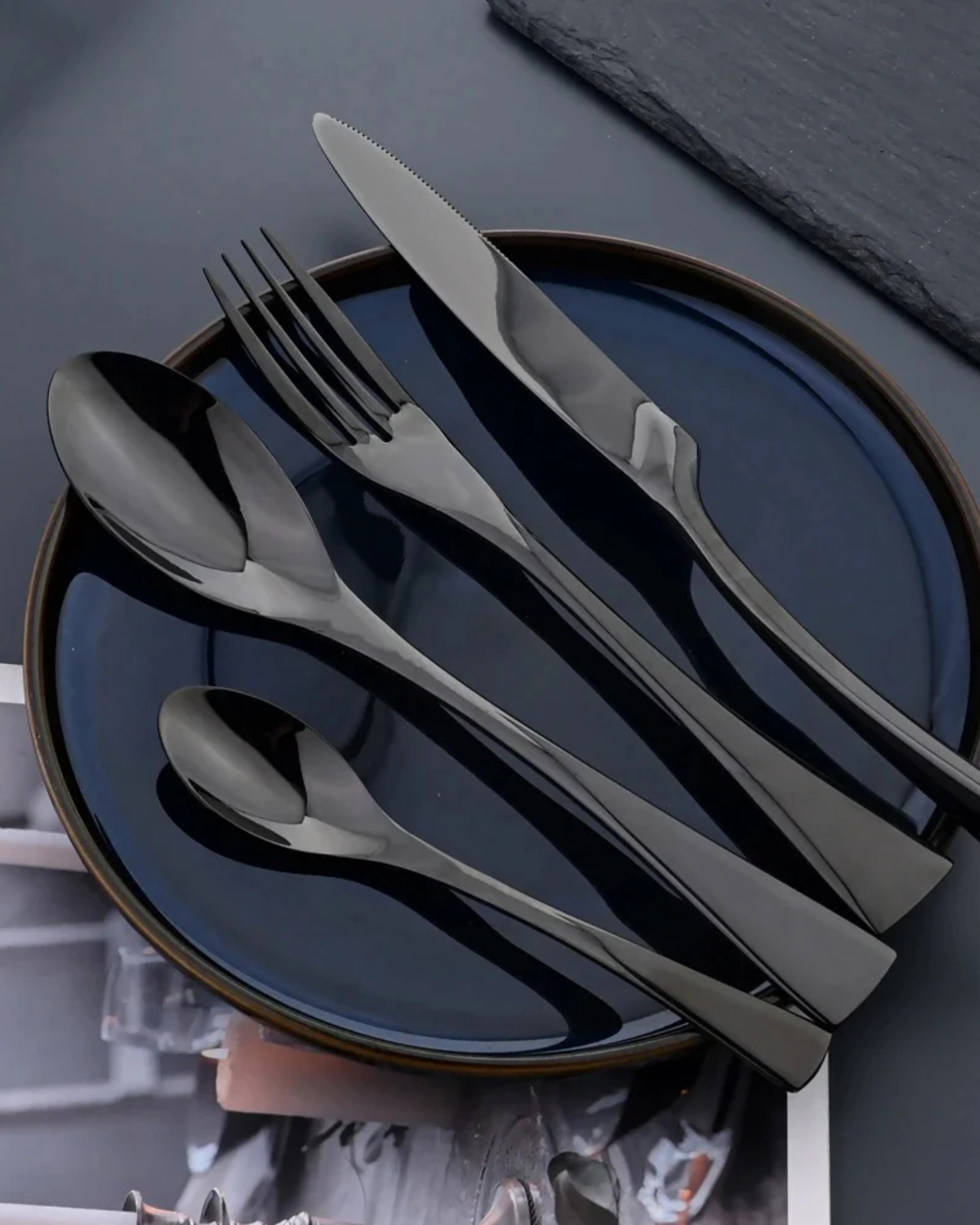 Élan Luxe – Fint Bestickeset med Tidlös Elegans för en Stilig Dukning