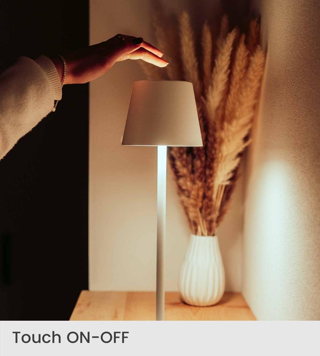 LumiTouch Bordslampa – Dimmbar LED med Touchkontroll