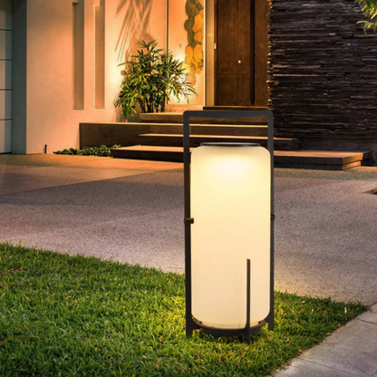 Solis Lumo | Energieffektiv Sol-LED Utomhusbelysning för Trädgård &amp; Vägar